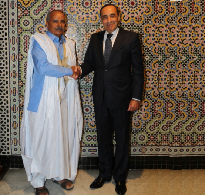 Poignée de main entre Habib El Malki  et Cheikh Ould Baya, … Poignée de main entre Habib El Malki  et Cheikh Ould Baya, …