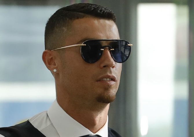Ronaldo explique pourquoi il se lance dans les implants capillaires