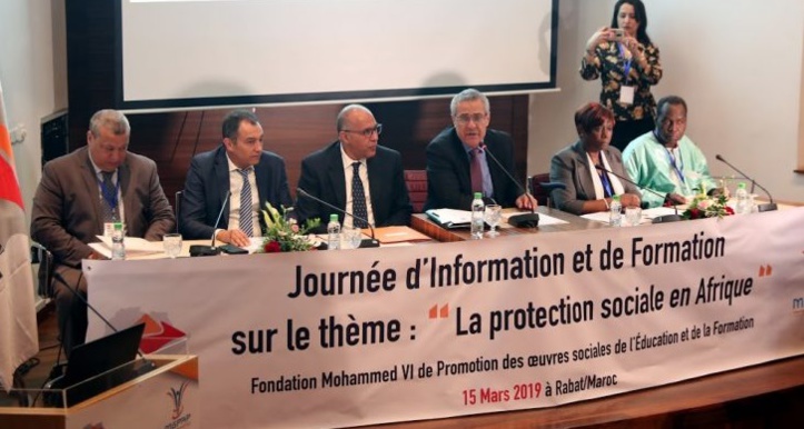 Mettre l'homme africain au cœur du développement et de la protection sociale Mettre l'homme africain au cœur du développement et de la protection sociale