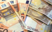 Insolite : Mystérieux dons d'argent Insolite : Mystérieux dons d'argent