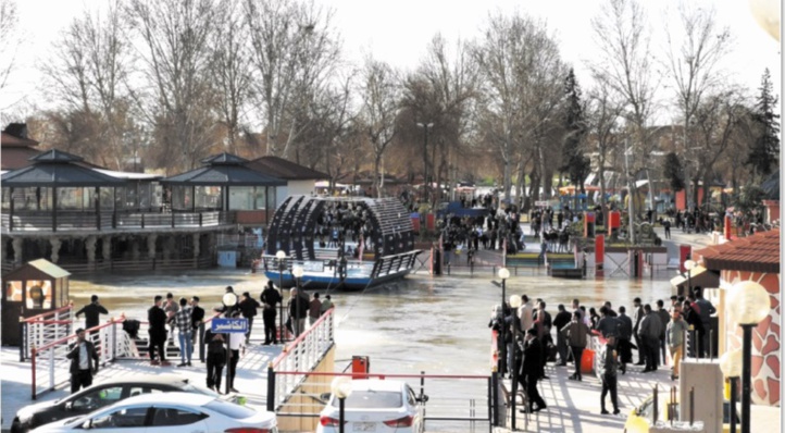 Naufrage à Mossoul Bilan 100 morts Naufrage à Mossoul Bilan 100 morts