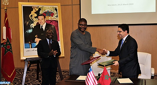 Signature de plusieurs accords de coopération entre le Maroc et le Libéria Signature de plusieurs accords de coopération entre le Maroc et le Libéria