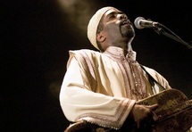 Entretien avec Maâlem Hassan Boussou :  « J’ai toujours veillé au côté authentique et spirituel de la musique gnaoua »