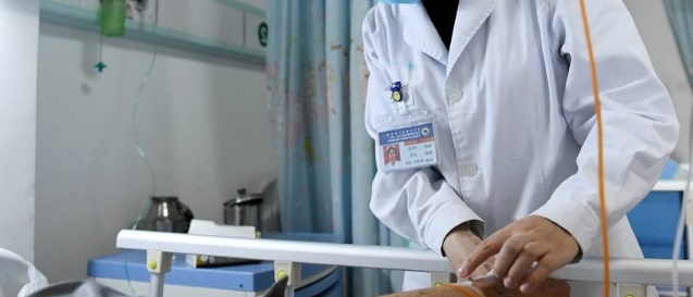 Les mains des patients d'hôpitaux sont couvertes de super-bactéries Les mains des patients d'hôpitaux sont couvertes de super-bactéries