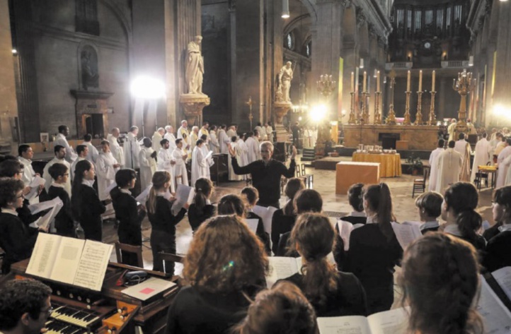 Les chœurs de Notre-Dame, ces "orphelins" de la cathédrale