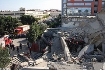 Effondrement du plafond d’une usine à Casablanca : 1 mort et 22 blessés Effondrement du plafond d’une usine à Casablanca : 1 mort et 22 blessés