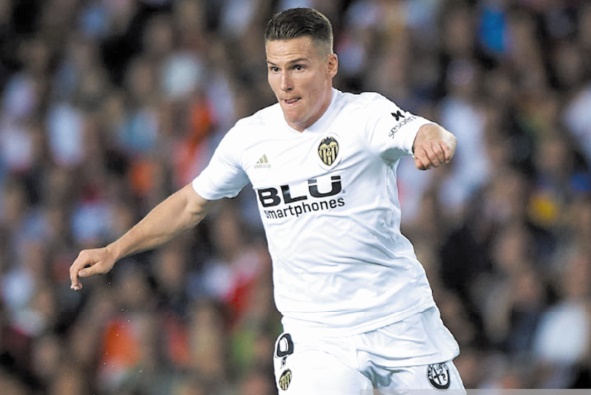 Kevin Gameiro : On espère remporter un trophée pour les cent ans du club Kevin Gameiro : On espère remporter un trophée pour les cent ans du club