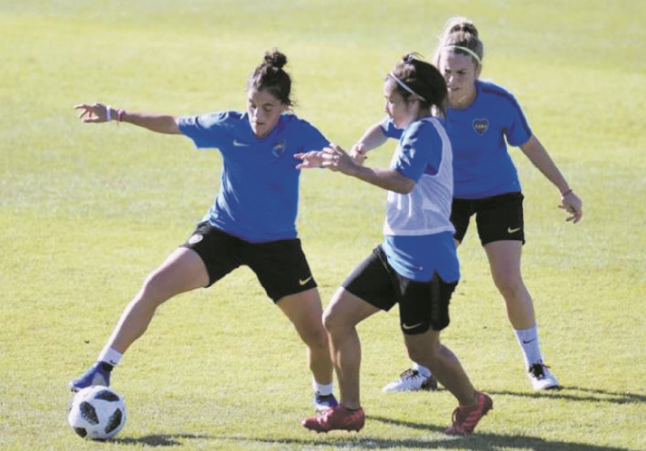 Au pays de Messi, le foot féminin souffre