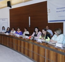 Appel au renforcement du positionnement des femmes dans les instances politiques Appel au renforcement du positionnement des femmes dans les instances politiques