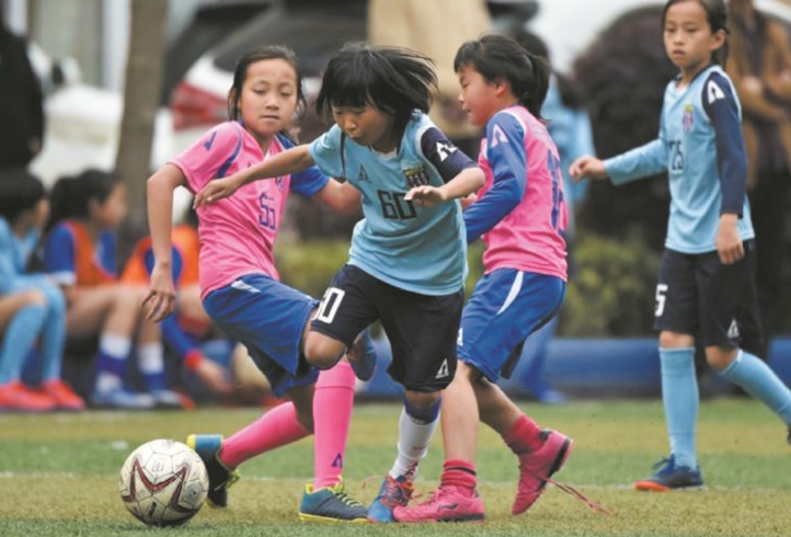 En Chine, les footballeuses ont de quoi faire rougir les garçons En Chine, les footballeuses ont de quoi faire rougir les garçons