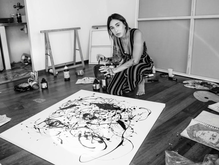L'exposition “Sur le fil” de l'artiste peintre Zineb Bennis à Casablanca