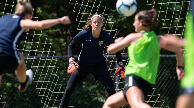 Stéphanie Labbé La joueuse  qui a défié  les joueurs