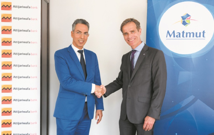 Abdelaziz Yaaqoubi, administrateur directeur général d’Attijariwafa bank Europe (à gauche) et Nicolas Gomart, directeur général de la Matmut © Alain Goulard. Abdelaziz Yaaqoubi, administrateur directeur général d’Attijariwafa bank Europe (à gauche) et Nicolas Gomart, directeur général de la Matmut © Alain Goulard.