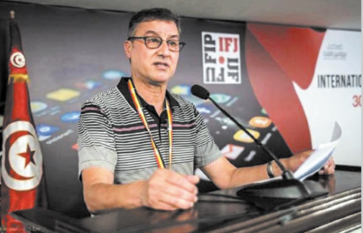 S.M le Roi félicite Younes Moujahid pour son élection à la tête de la FIJ S.M le Roi félicite Younes Moujahid pour son élection à la tête de la FIJ