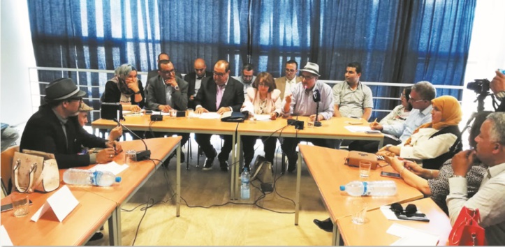 Rencontre entre la direction du parti et des acteurs associatifs, de différents horizons Rencontre entre la direction du parti et des acteurs associatifs, de différents horizons