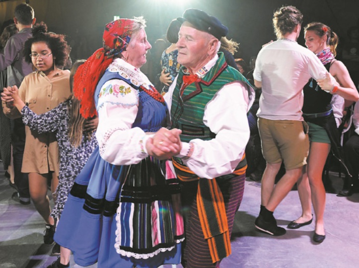 La mazurka enflamme à nouveau la Pologne