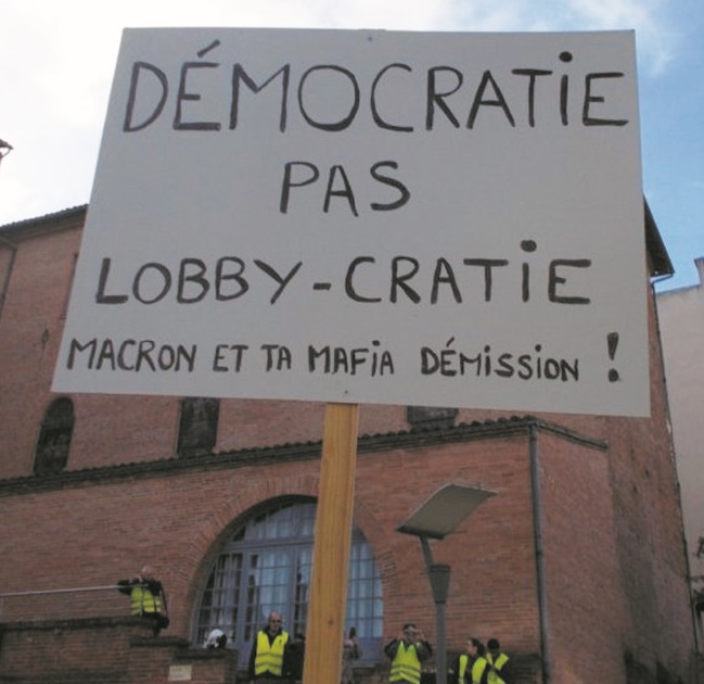 De la démocratie à la lobbycratie : Où en est le Maroc face à l'éventuelle mutation qui s’annonce ?