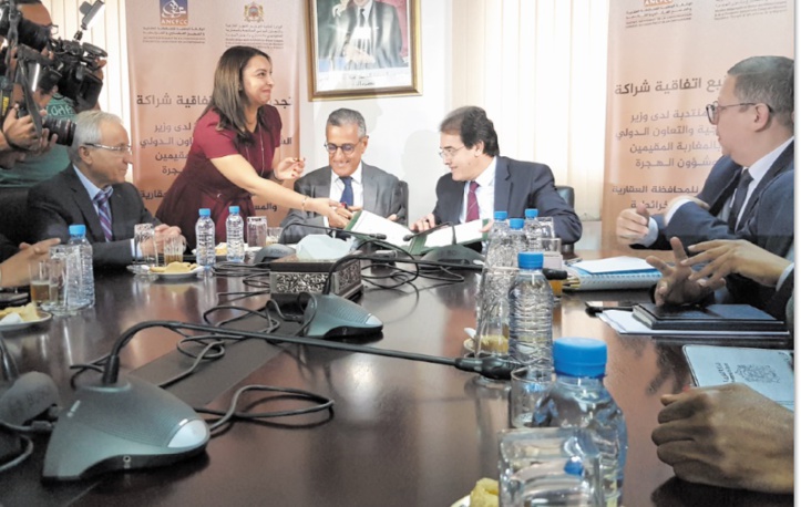 Renouvellement de l’accord de coopération entre le ministère chargé des MRE et l'ANCFCC Renouvellement de l’accord de coopération entre le ministère chargé des MRE et l'ANCFCC