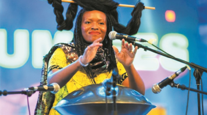 Helen Epega, la diva de l'opéra en pidgin, le créole nigérian