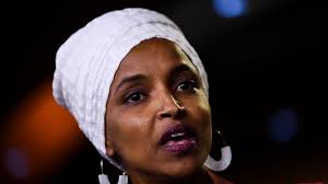 Ihlan Omar, visage controversé de la diversité américaine Ihlan Omar, visage controversé de la diversité américaine