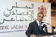 L’année de tous les changements politico-constitutionnels nous quitte : 2012 commence sans le nouveau gouvernement Benkirane L’année de tous les changements politico-constitutionnels nous quitte : 2012 commence sans le nouveau gouvernement Benkirane