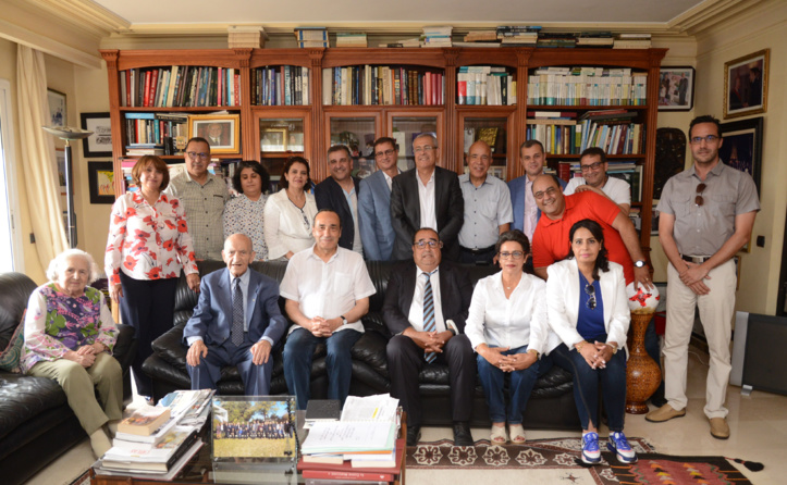 Le Bureau politique rend visite à Abderrahmane El Youssoufi Le Bureau politique rend visite à Abderrahmane El Youssoufi