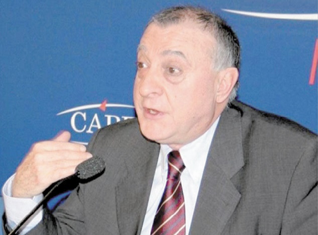 Charles Saint-Prot : La relation franco-marocaine doit aussi avoir un troisième axe à savoir le pilier africain