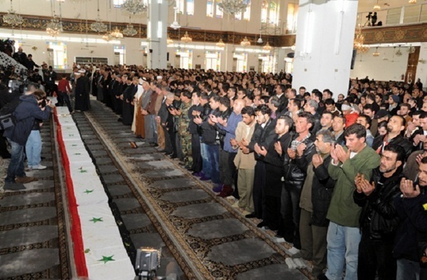 Présentation du rapport des observateurs arabe : Les tueries se poursuivent en Syrie Présentation du rapport des observateurs arabe : Les tueries se poursuivent en Syrie