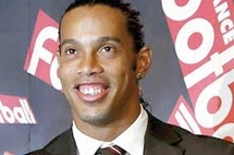 Pour salaires impayés : Ronaldinho pourra quitter Flamengo Pour salaires impayés : Ronaldinho pourra quitter Flamengo