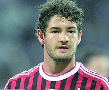 Calcio : Milan-Inter, un derby «show» Calcio : Milan-Inter, un derby «show»