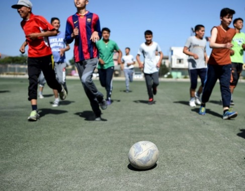 En Afghanistan, le rugby veut sortir de la mêlée En Afghanistan, le rugby veut sortir de la mêlée