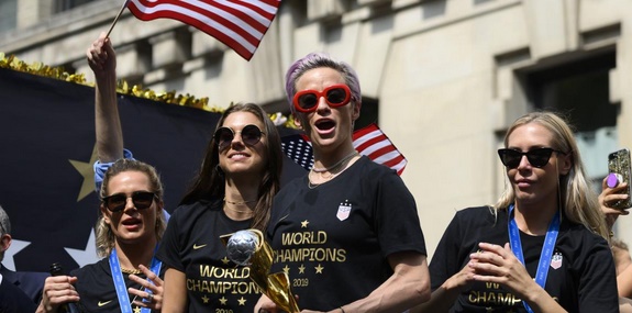 ​L'équité des salaires revendiquée par les footballeuses américaines au tribunal