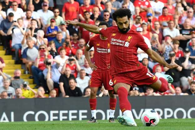 Premier League : Liverpool trône, Manchester United traîne