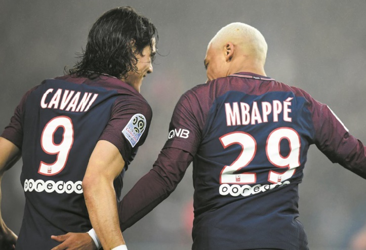 Paris se rassure mais perd Cavani et Mbappé Paris se rassure mais perd Cavani et Mbappé