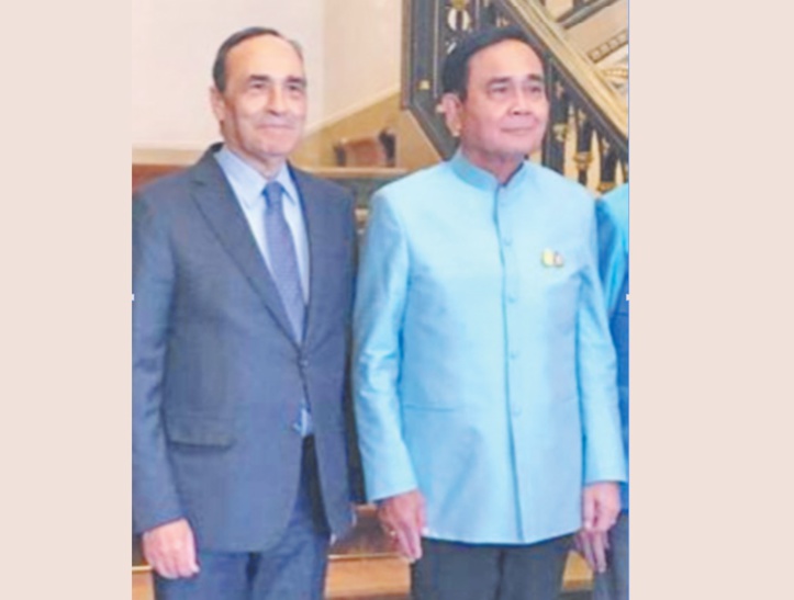 Habib El Malki et Prayut Chan-o-cha.