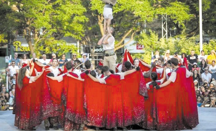 A Montréal, le cirque se réinvente grâce à la high-tech A Montréal, le cirque se réinvente grâce à la high-tech