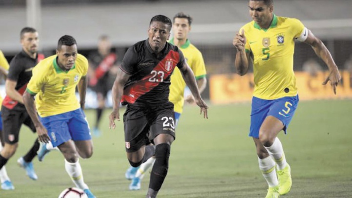 Le Pérou se venge du Brésil, malgré l'entrée en jeu de Neymar Le Pérou se venge du Brésil, malgré l'entrée en jeu de Neymar