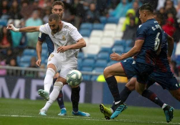 Le Real en clair-obscur avant Paris Fati épate le Barça