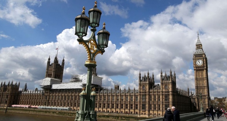 Insolite : Héritage dépensé Insolite : Héritage dépensé