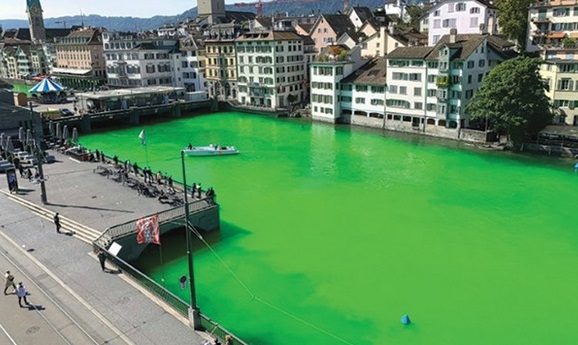 Insolite : Rivière teinte en vert fluo