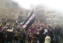 Les violences persistent en Syrie : La mission des observateurs arabes suspendue Les violences persistent en Syrie : La mission des observateurs arabes suspendue