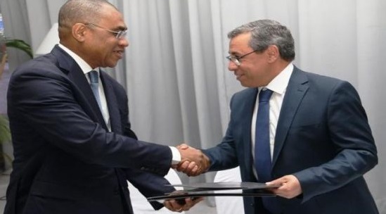Le PDG de la BCP s’entretient avec le ministre ivoirien de l’Economie et des Finances Le PDG de la BCP s’entretient avec le ministre ivoirien de l’Economie et des Finances