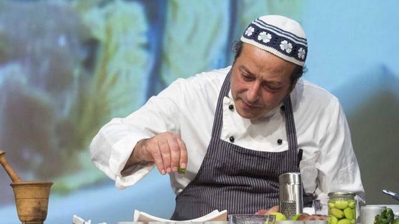 Insolite : Cuisinier dealer Insolite : Cuisinier dealer
