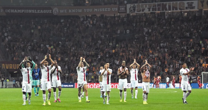 Paris, un collectif de plus en plus solide Paris, un collectif de plus en plus solide