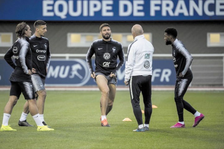 Les Bleus entre forfait et convalescence sous surveillance Les Bleus entre forfait et convalescence sous surveillance