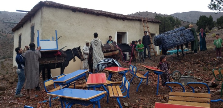 L’espoir est né de la petite école dans la montagne L’espoir est né de la petite école dans la montagne