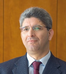 Mohamed Charrat, directeur des ressources humaines et de communication à Managem : “Nous appelons à un dialogue pour davantage de prospérité d’Imider et de son environnement” Mohamed Charrat, directeur des ressources humaines et de communication à Managem : “Nous appelons à un dialogue pour davantage de prospérité d’Imider et de son environnement”