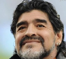 Maradona se sent “persécuté” par le fisc italien Maradona se sent “persécuté” par le fisc italien