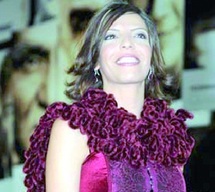 Nouveau spectacle de la comédienne : “La pianiste” de Latefa Ahrrare Nouveau spectacle de la comédienne : “La pianiste” de Latefa Ahrrare