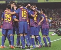 Le FC Barcelone suspendu aux lèvres de Guardiola Le FC Barcelone suspendu aux lèvres de Guardiola